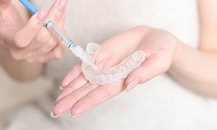 審美歯科・ホワイトニング